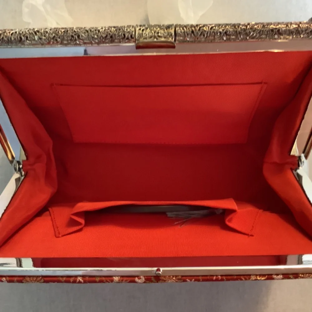 Vintage Purse - Picture 7 of 10